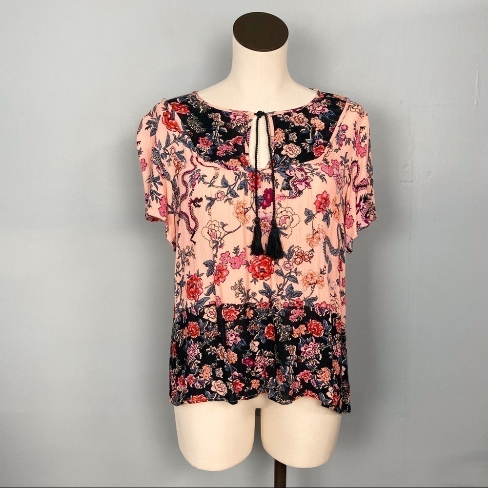𝅺hippie Laundry Floral Dragons Tassel Tie Shirt